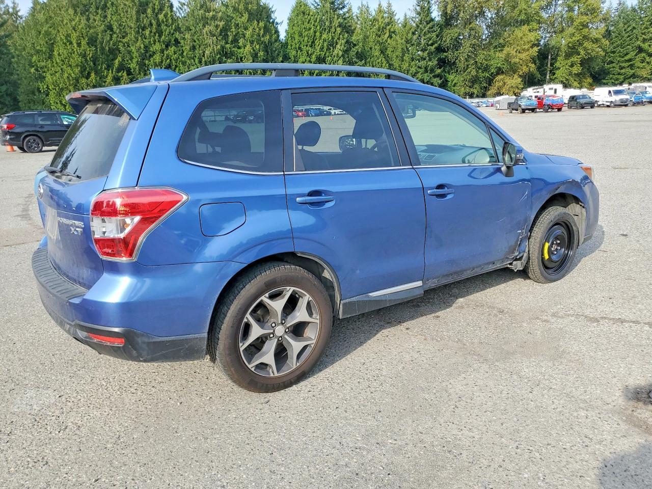 2016 Subaru Forester 2.0Xt Touring - zdjęcie 3