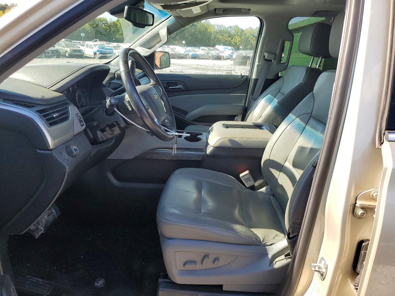 2016 Chevrolet Tahoe C1500 Lt - zdjęcie 7