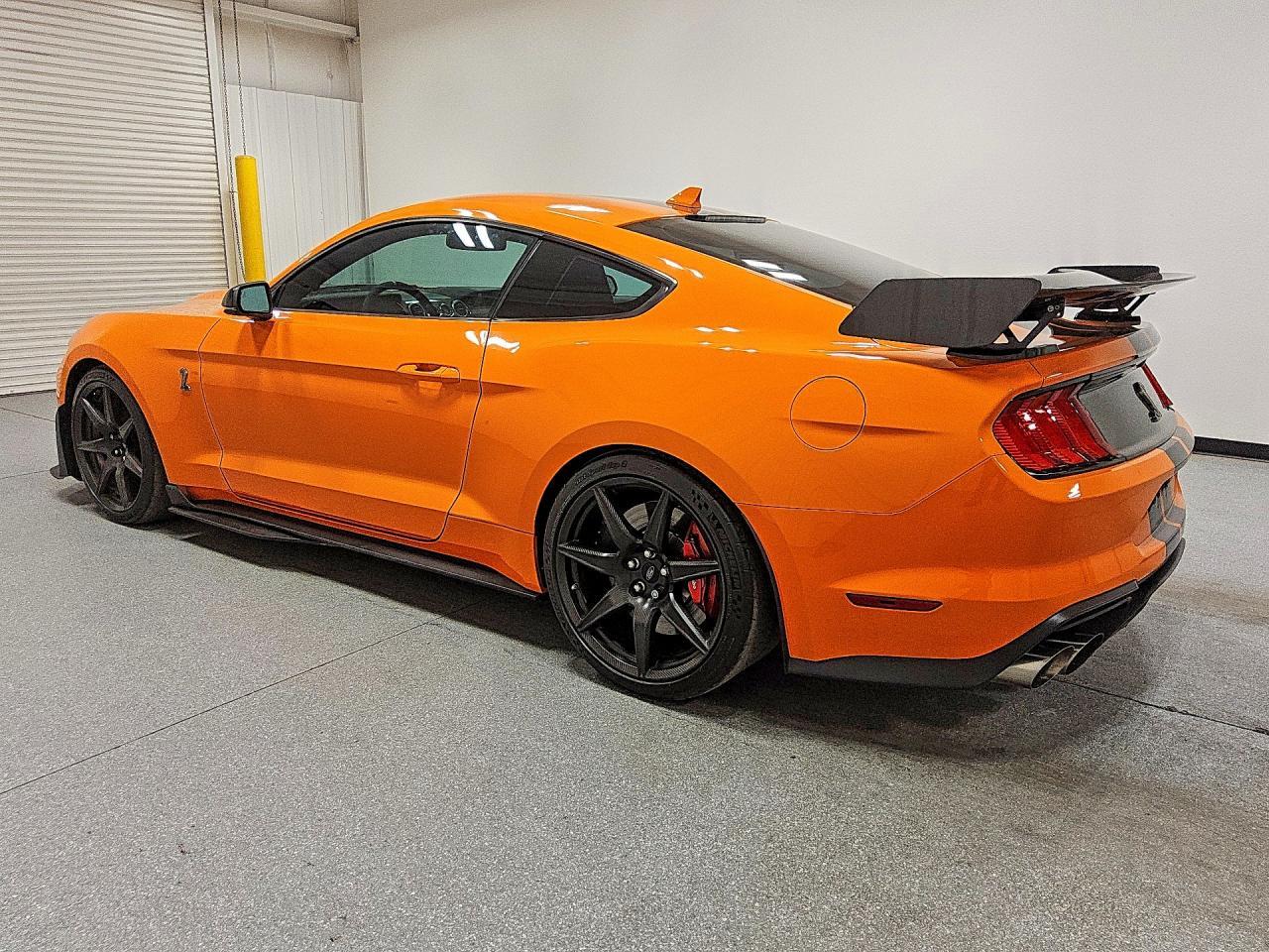 2020 Ford Mustang Shelby Gt500 - zdjęcie 2