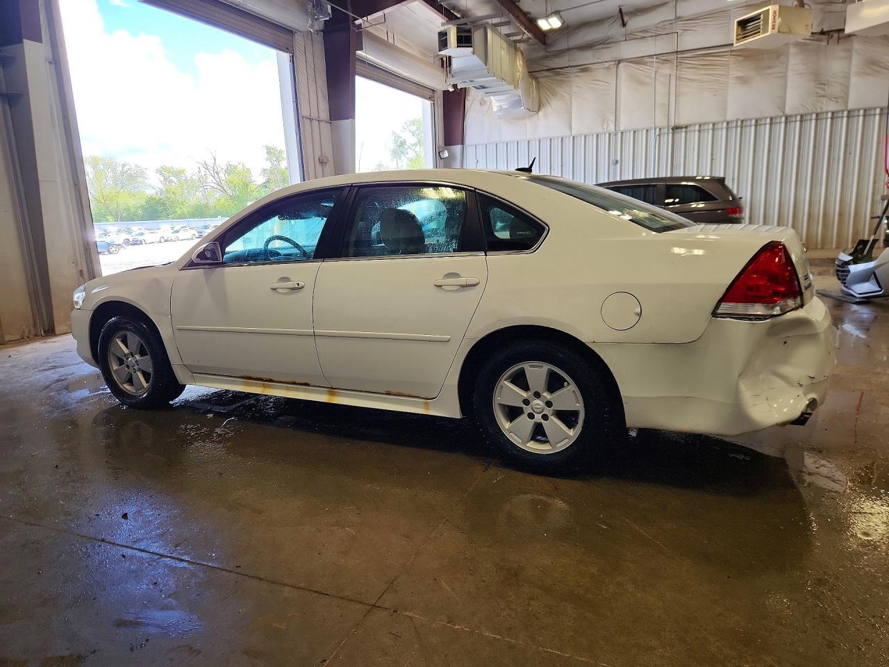 2014 Chevrolet Impala Limited Ls - zdjęcie 2