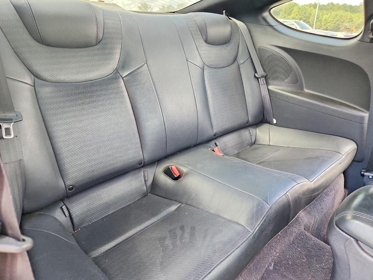 2013 Hyundai Genesis Coupe 3.8 Grand Touring - zdjęcie 10
