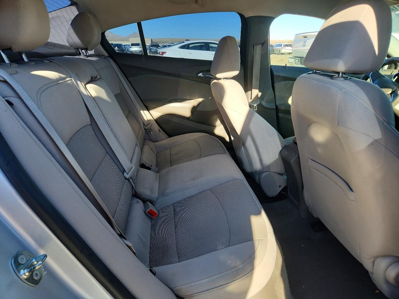 2016 Chevrolet Cruze Lt - zdjęcie 10