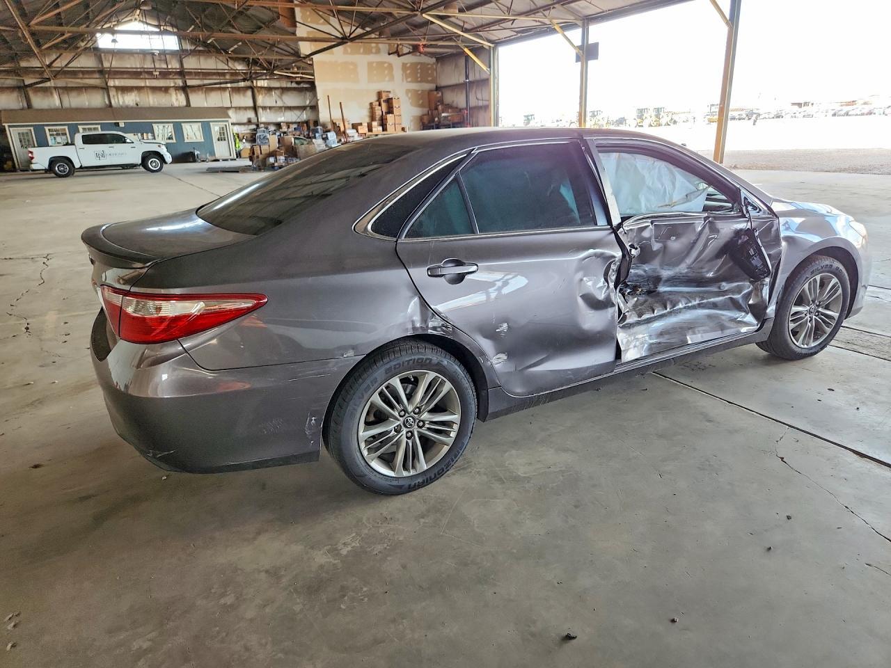 2017 Toyo Camry - zdjęcie 3