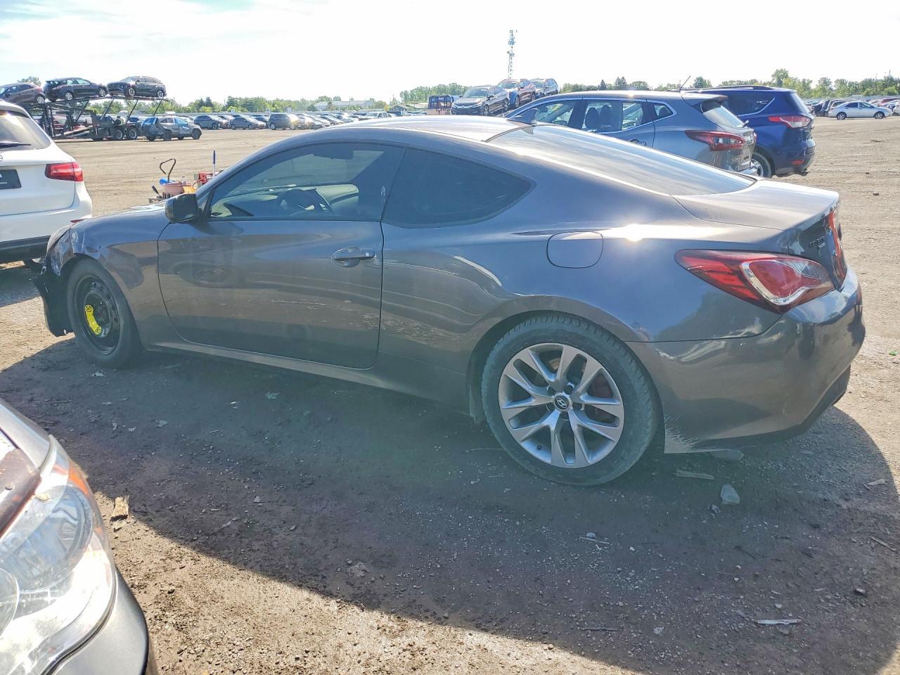 2013 Hyundai Genesis Coupe 2.0T - zdjęcie 2