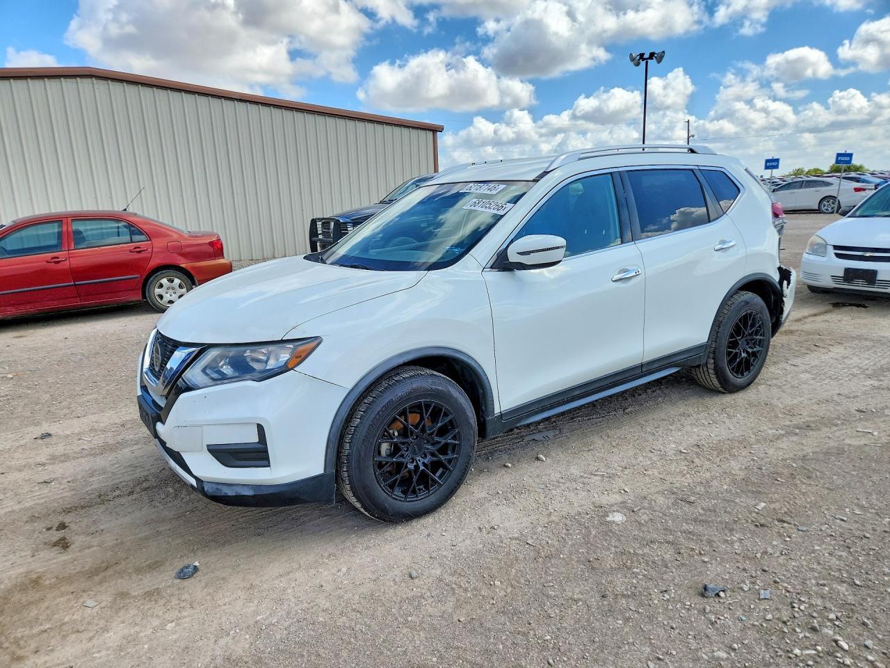 2019 Nissan Rogue Sv - zdjęcie główne