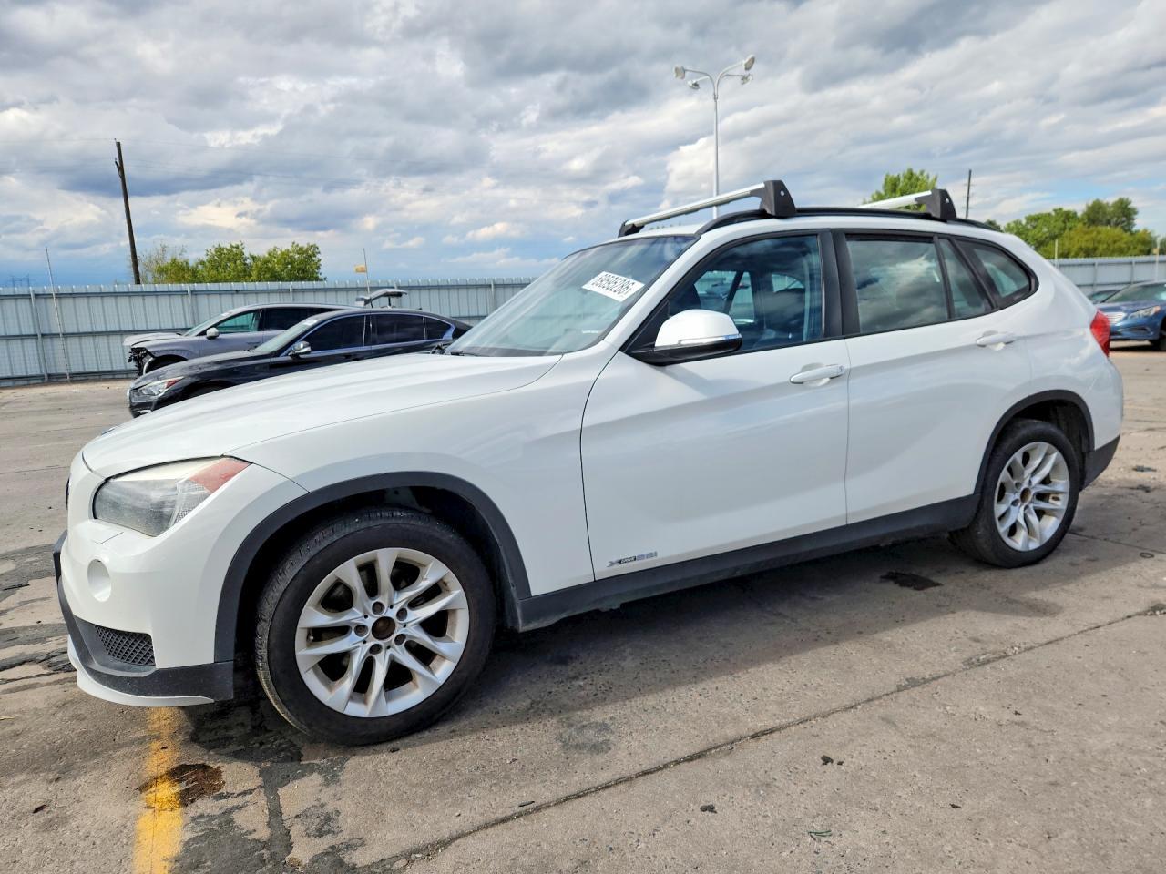 2015 BMW X1 xDrive28I - zdjęcie główne