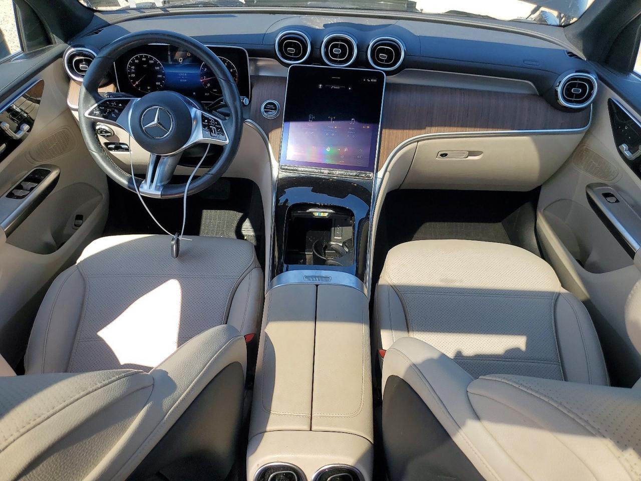 2024 Mercedes-Benz Glc 300 4Matic - zdjęcie 8
