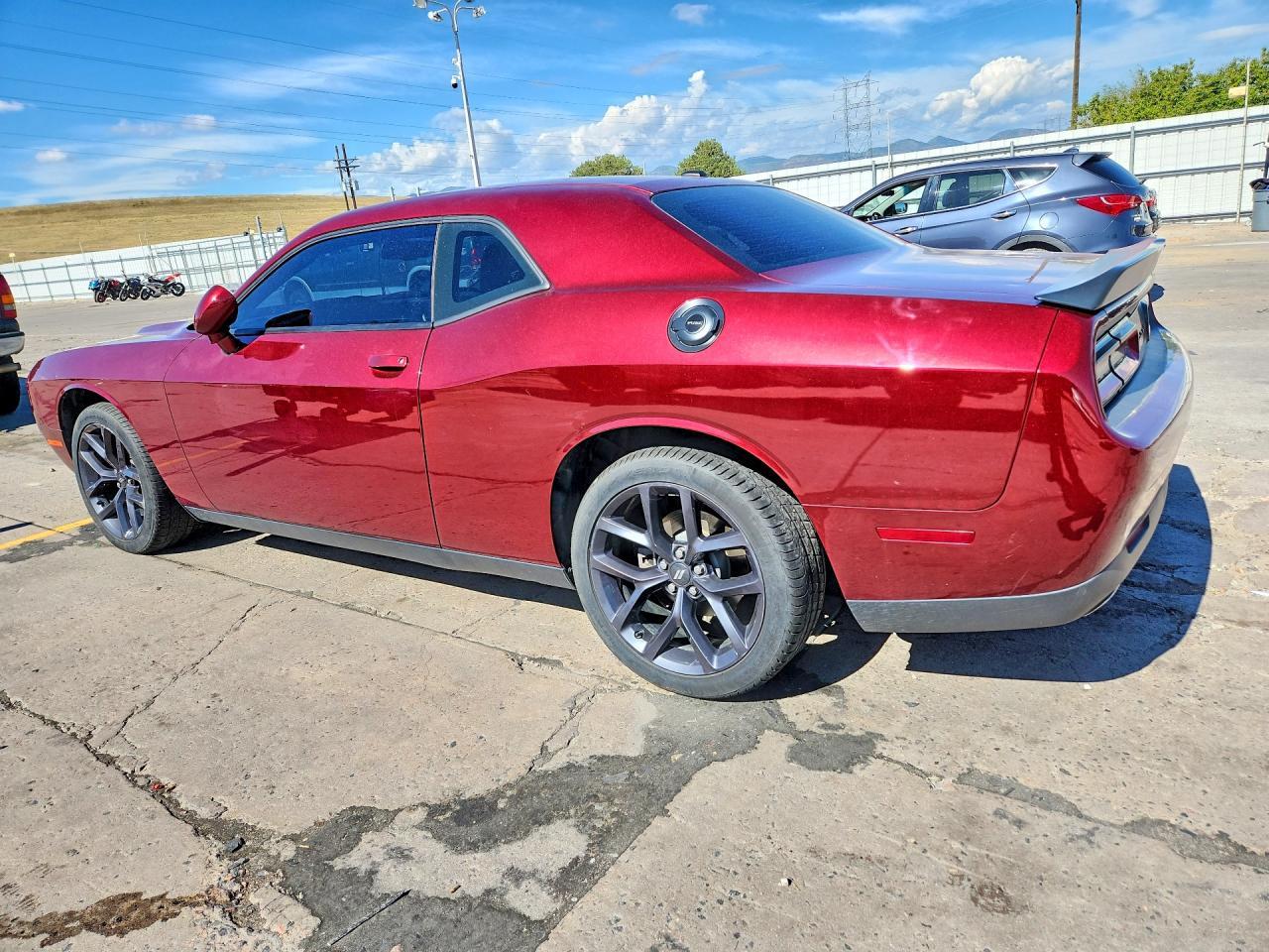 Dodge Challenger - zdjęcie 2