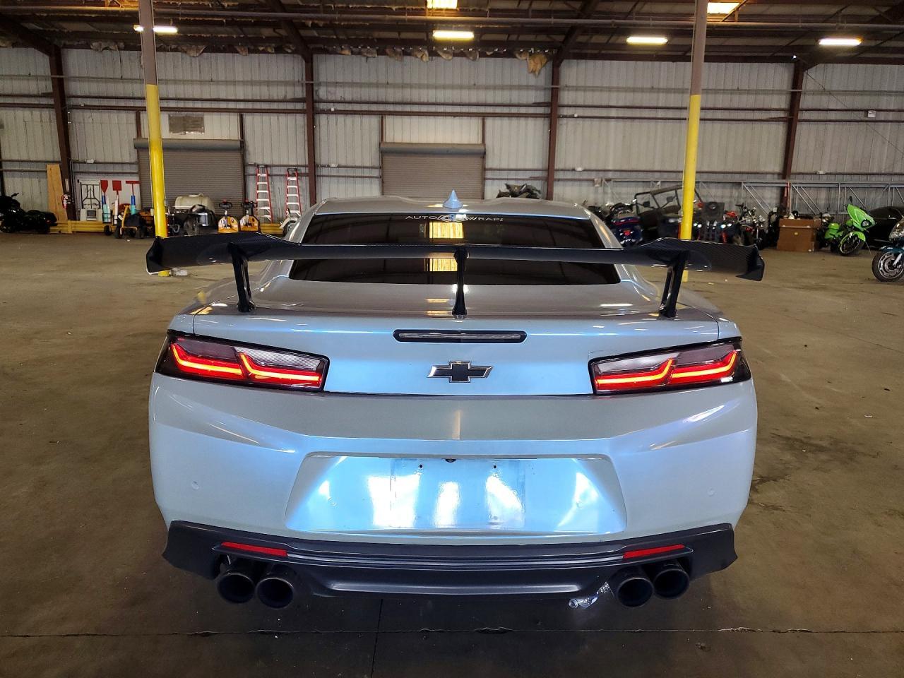 2018 Chevrolet Camaro Zl1 - zdjęcie 6