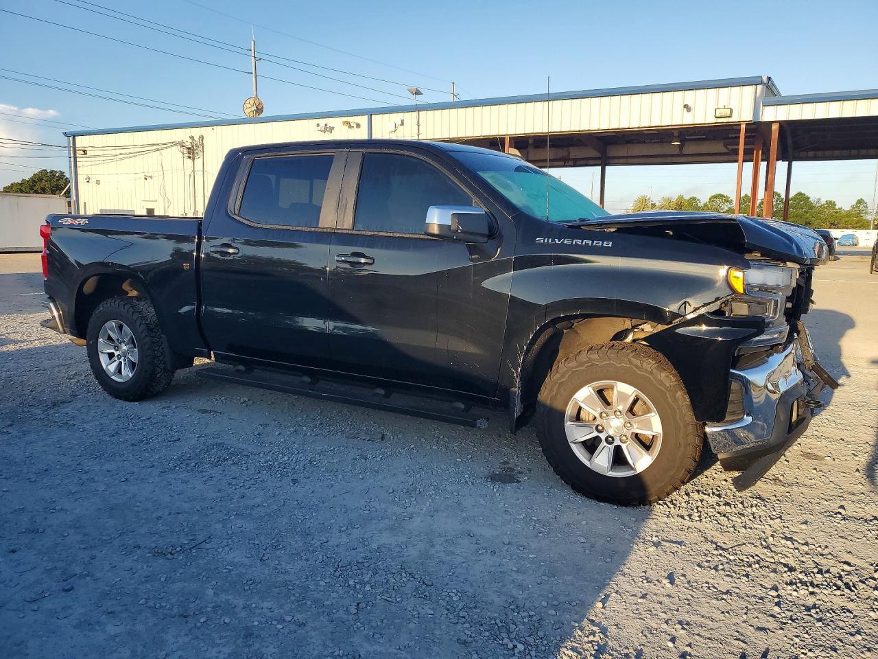 2020 Chevrolet Silverado K1500 Lt - zdjęcie 4