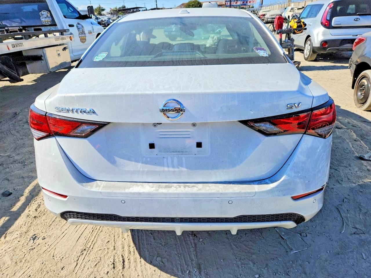 2021 Nissan Sentra Sv - zdjęcie 6