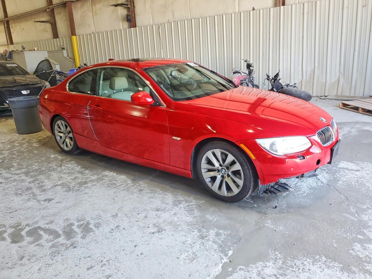 2013 BMW 328 I - zdjęcie 4