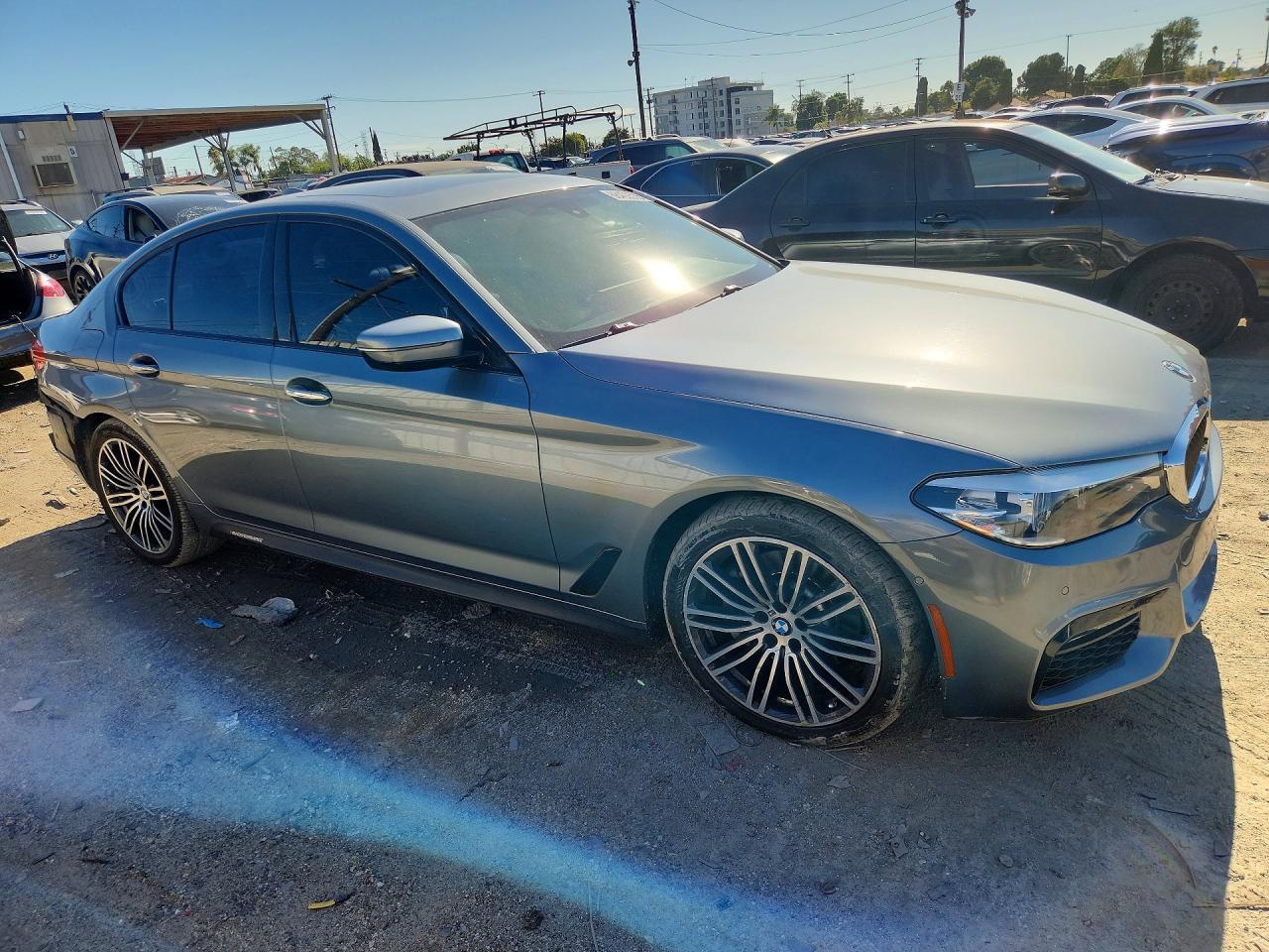2018 BMW 530E - zdjęcie 4