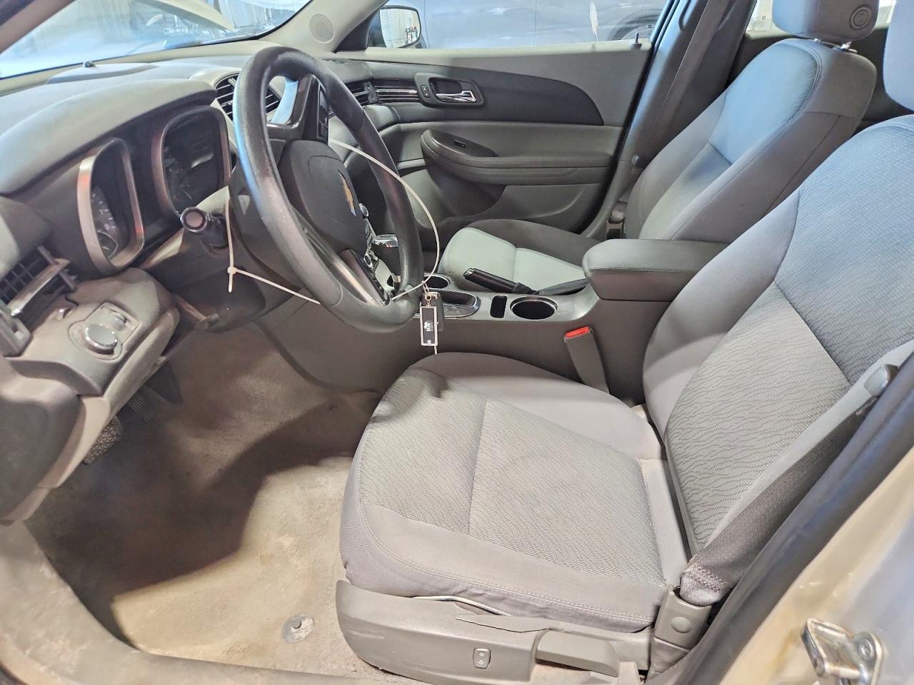 2016 Chevrolet Malibu Limited - zdjęcie 7