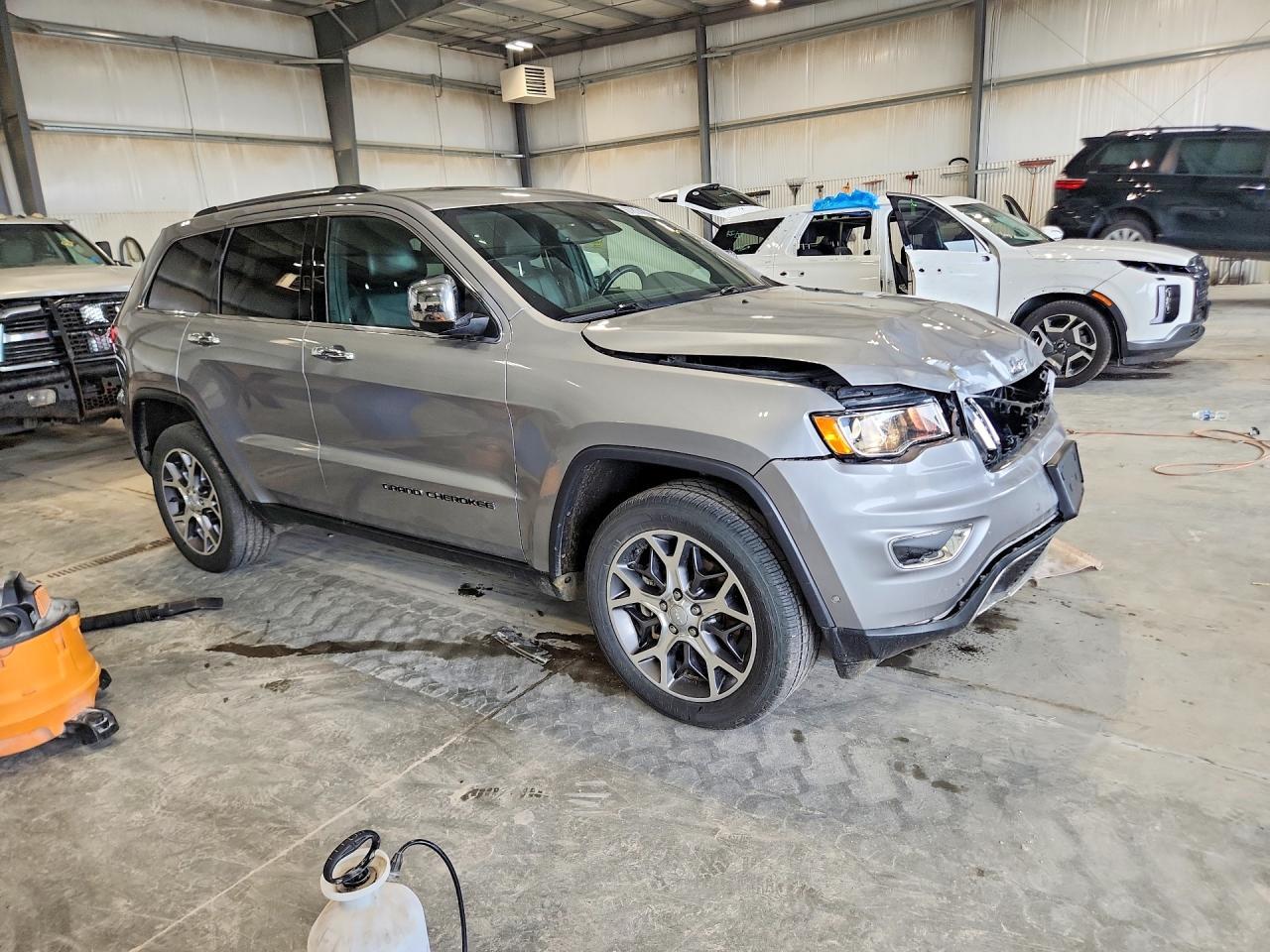2021 Jeep Grand Cherokee Limited - zdjęcie 4