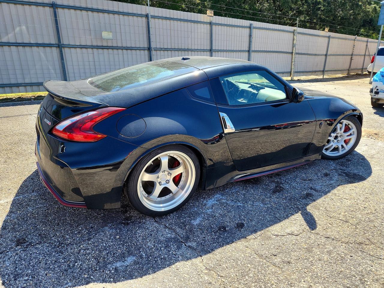 2019 Nissan 370Z Nismo - zdjęcie 3