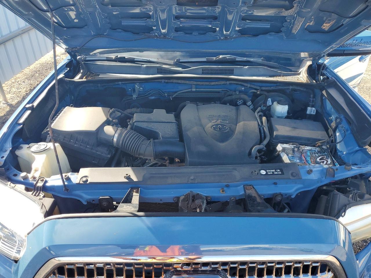 2019 Toyota Tacoma Sr V6 - zdjęcie 11