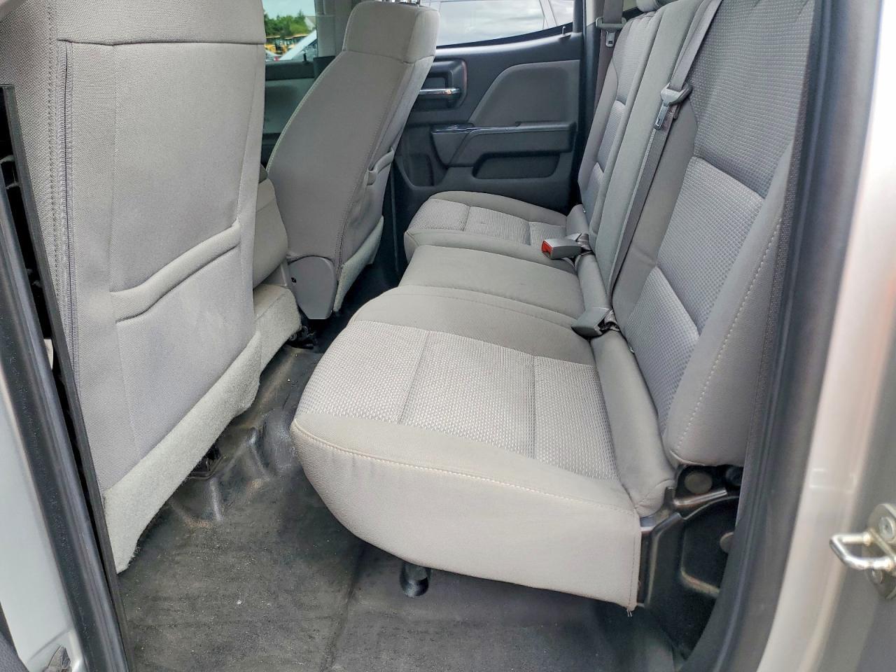 2016 GMC Sierra K1500 - zdjęcie 10