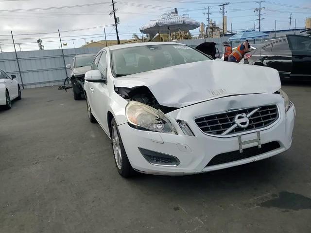 2013 Volvo S60 T5 - zdjęcie 13