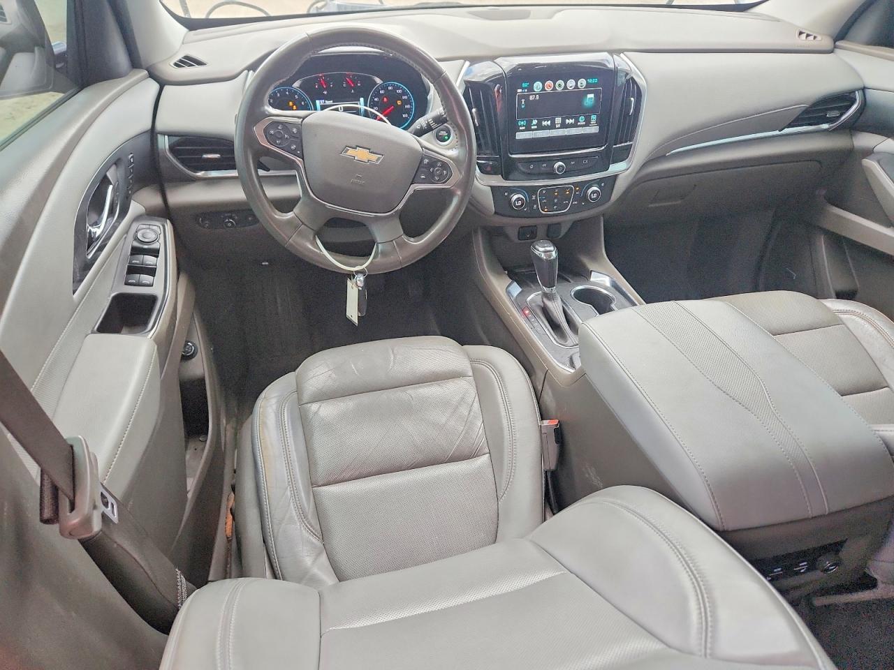 2019 Chevrolet Traverse Premier - zdjęcie 8