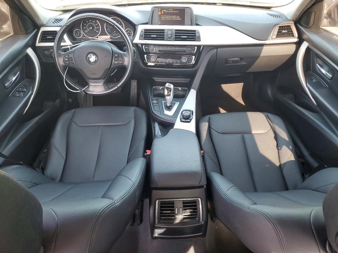 2017 BMW 320 I - zdjęcie 8
