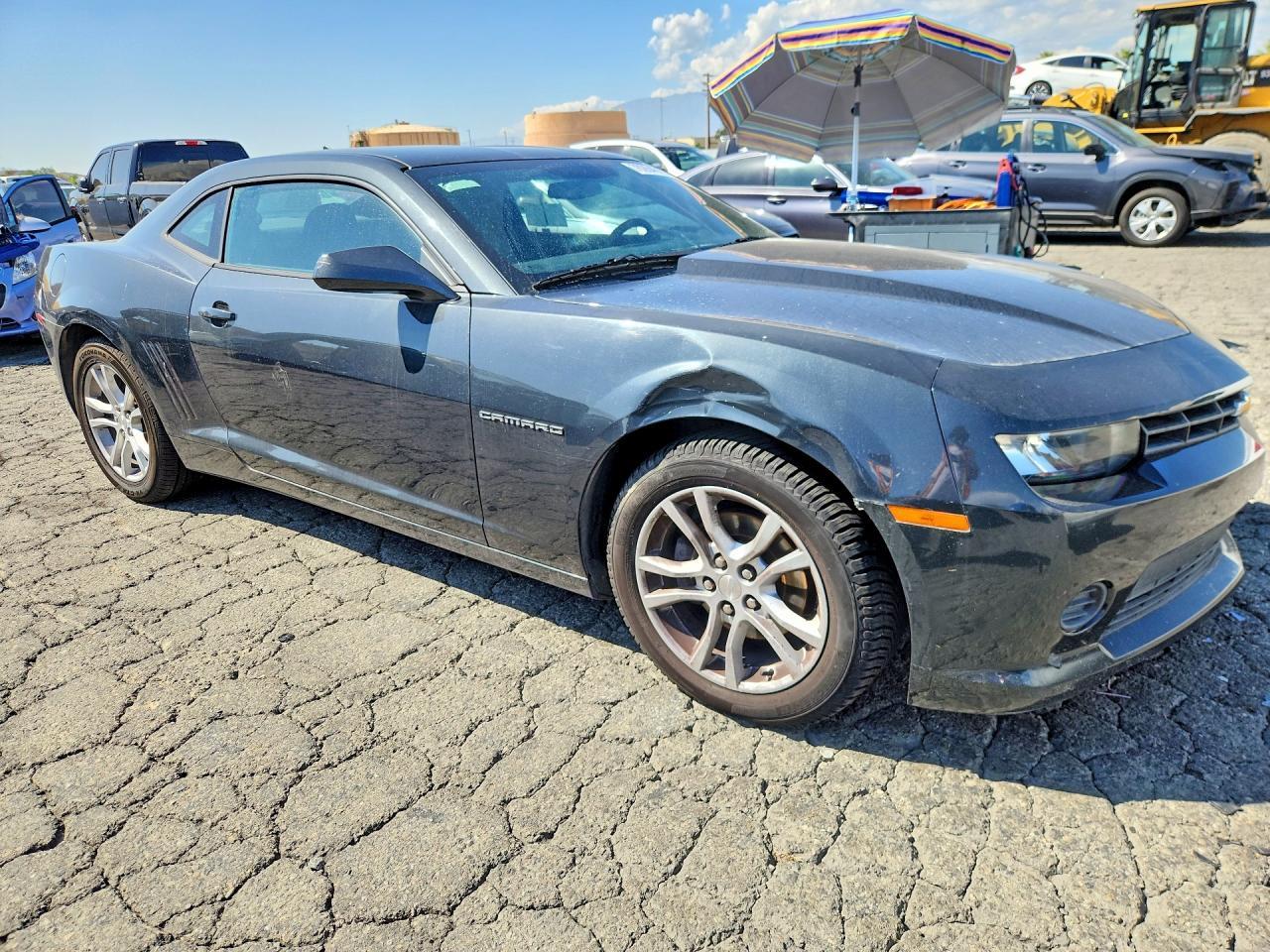 2015 Chevrolet Camaro Ls - zdjęcie 4