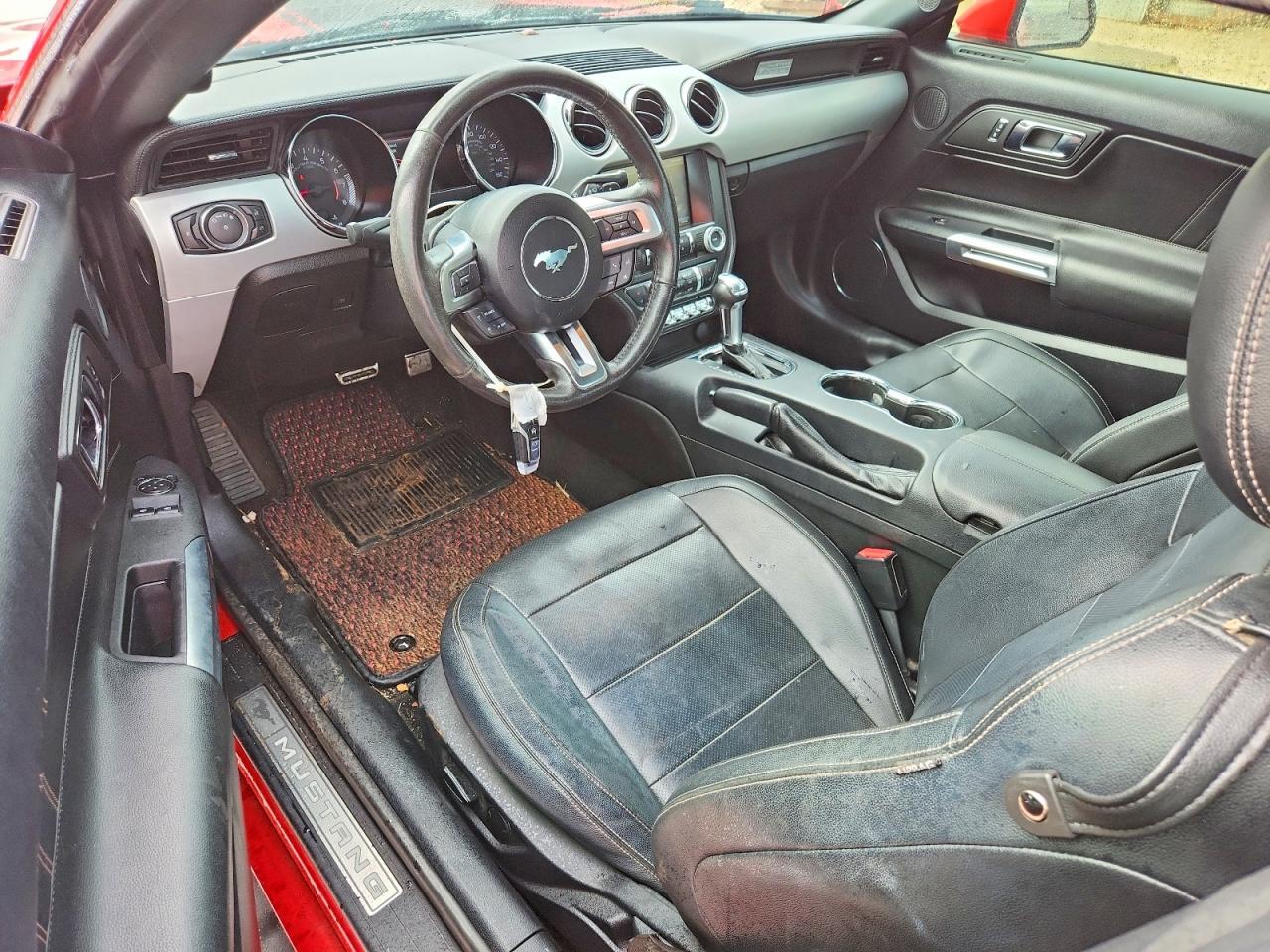 2015 Ford Mustang - zdjęcie 8