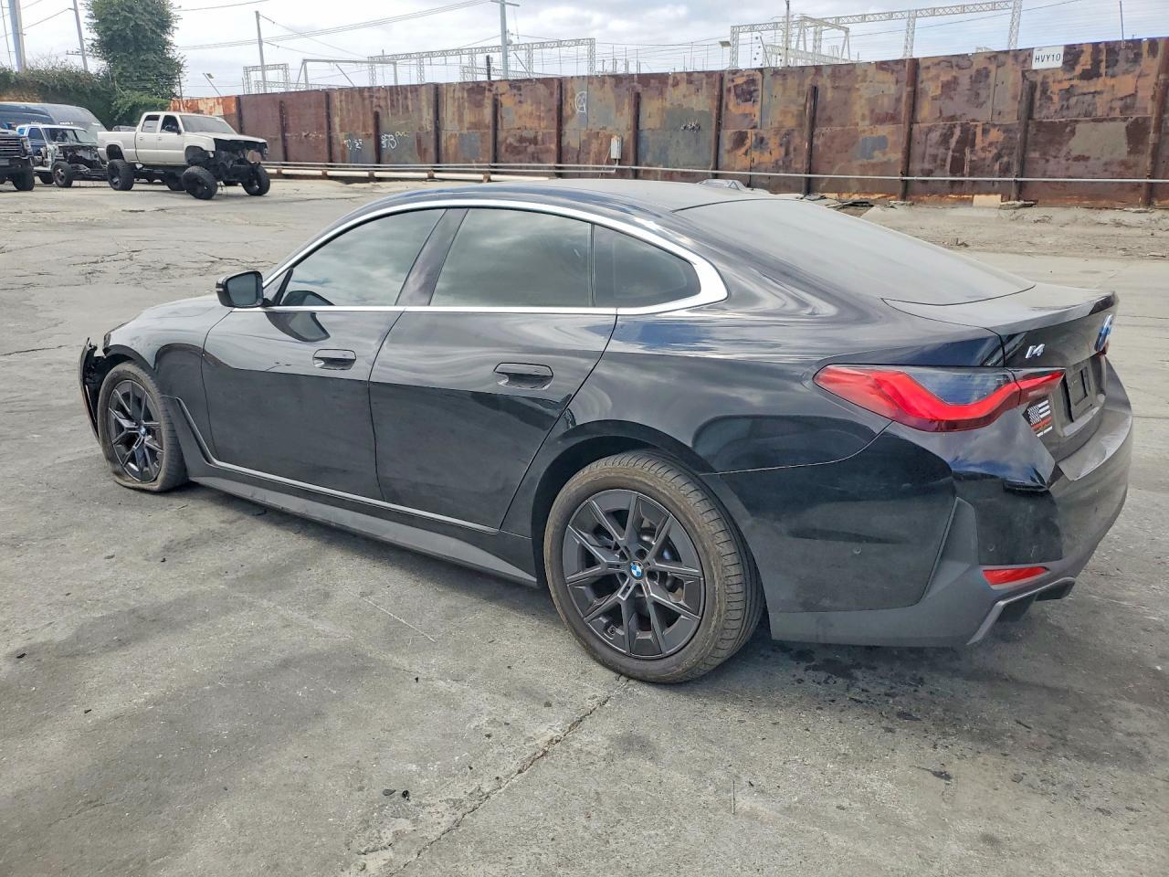 2025 BMW I4 xDrive 40 - zdjęcie 2