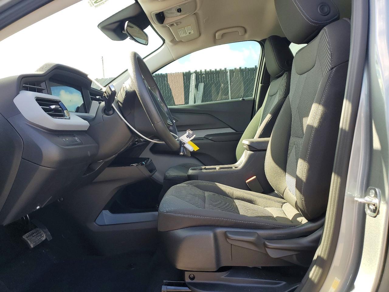 2027 Chevrolet Bolt Lt - zdjęcie 7