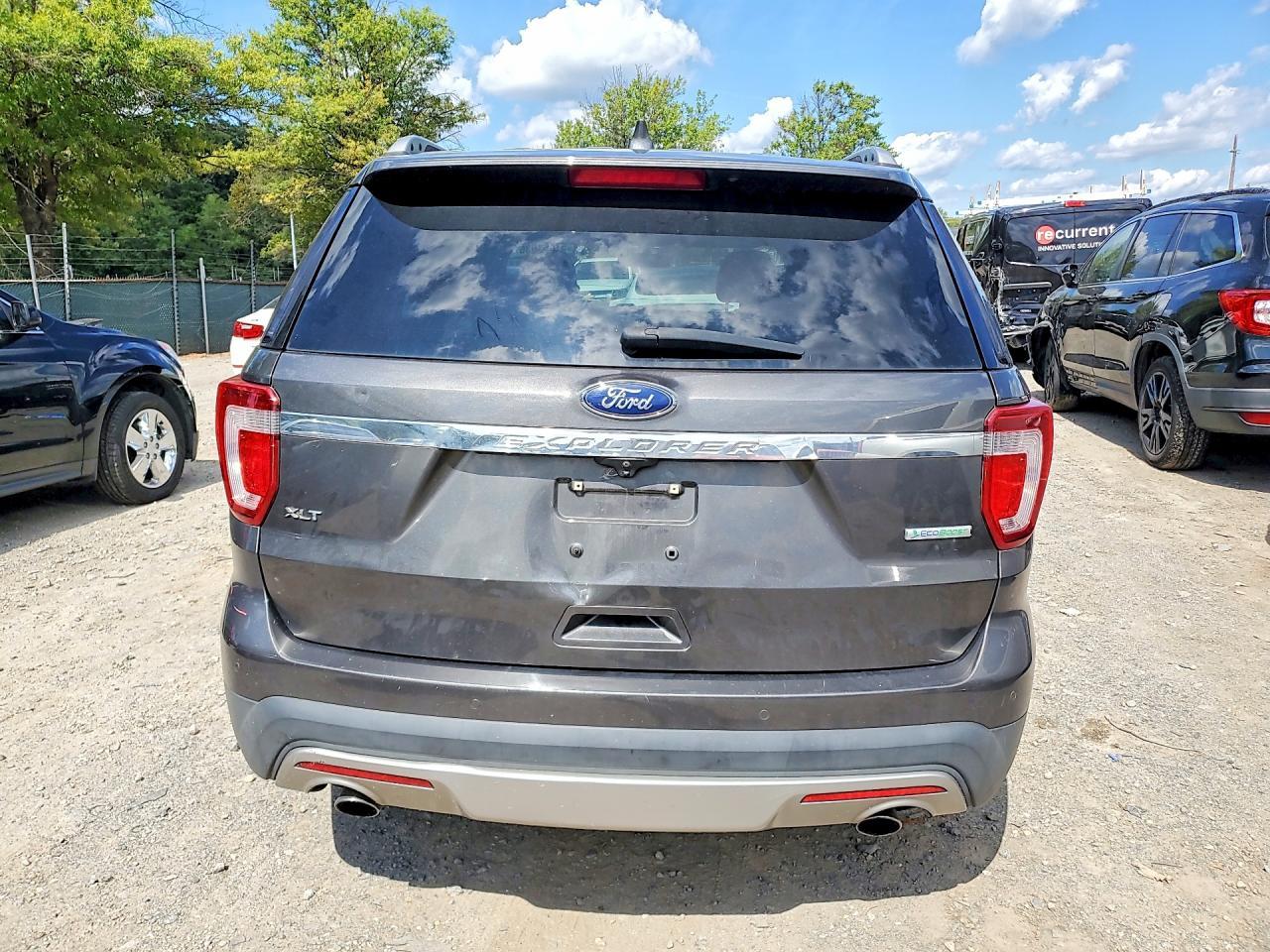 2017 Ford Explorer Xlt - zdjęcie 6