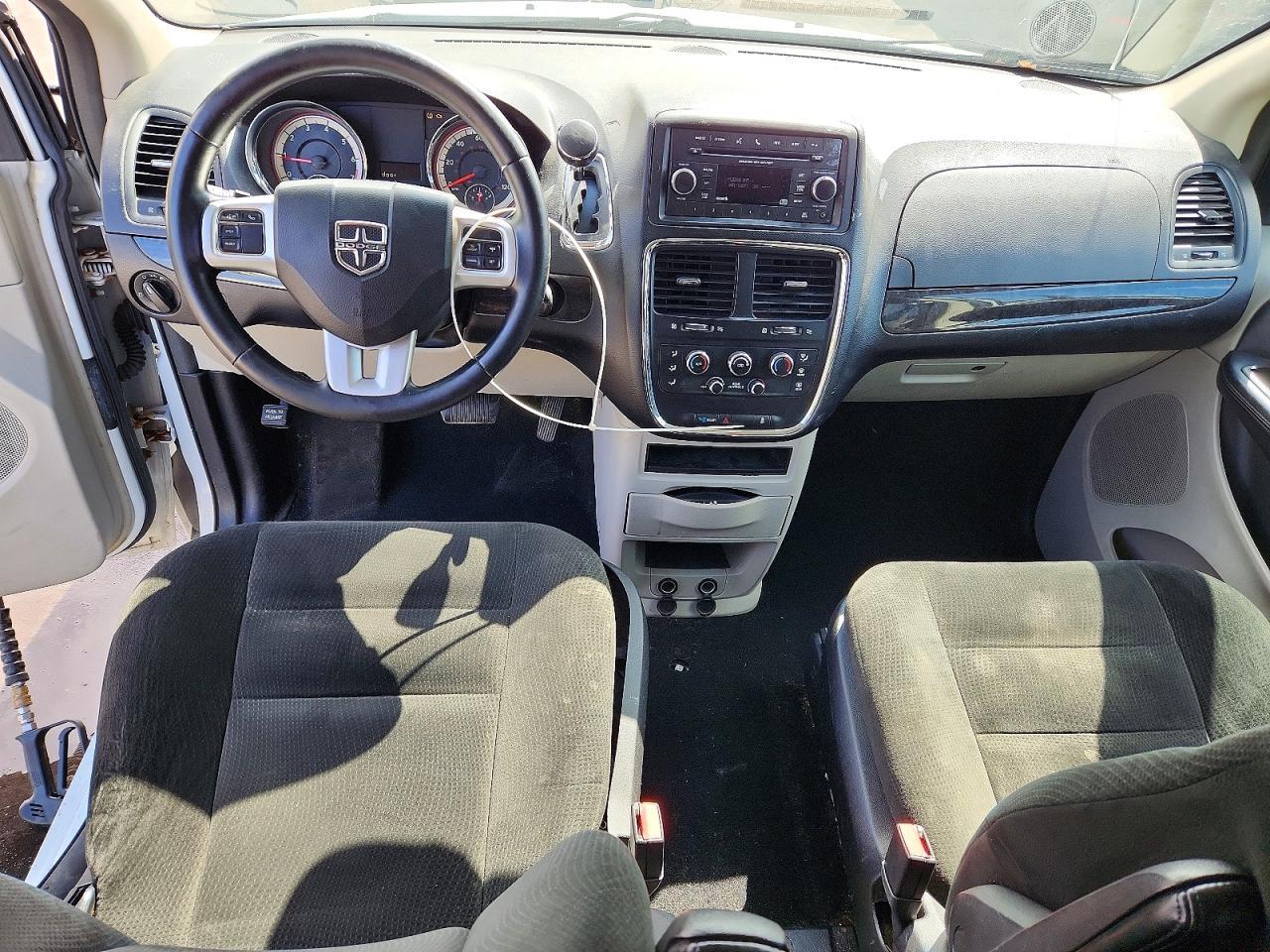 2016 Dodge Grand Caravan Se - zdjęcie 8