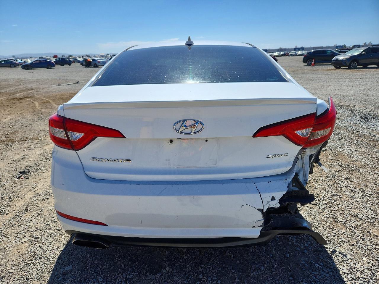 2016 Hyundai Sonata Sport - zdjęcie 6