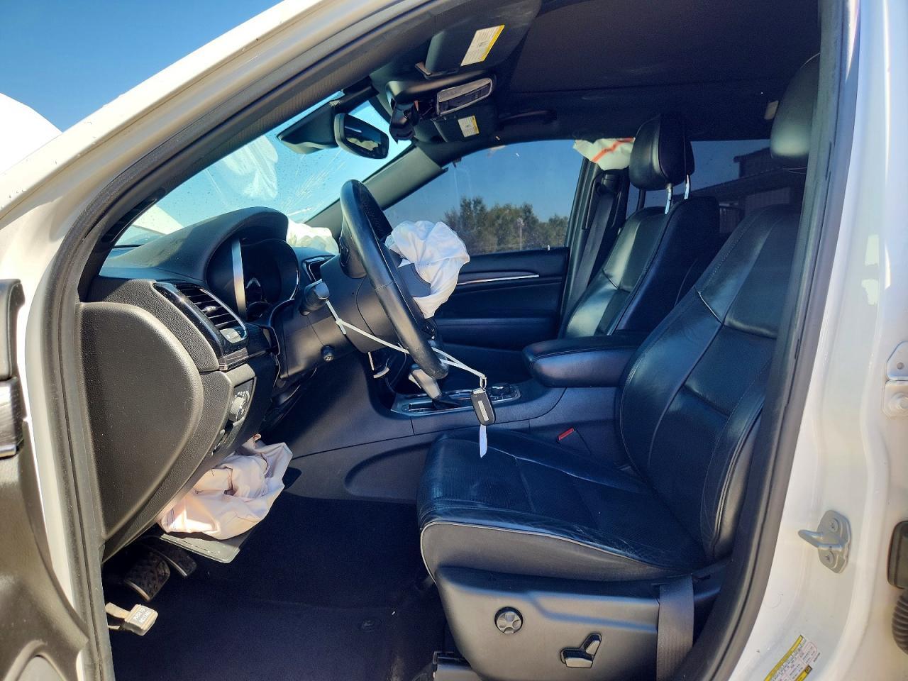 2019 Jeep Grand Cherokee Overland - zdjęcie 7