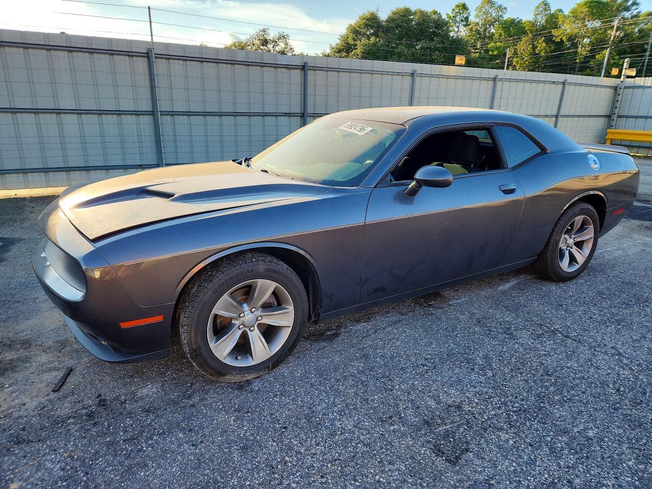2019 Dodge Challenger Sxt - zdjęcie główne