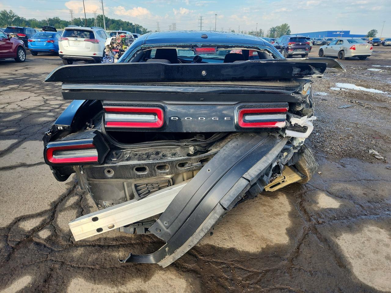 2021 Dodge Challenger Sxt - zdjęcie 6
