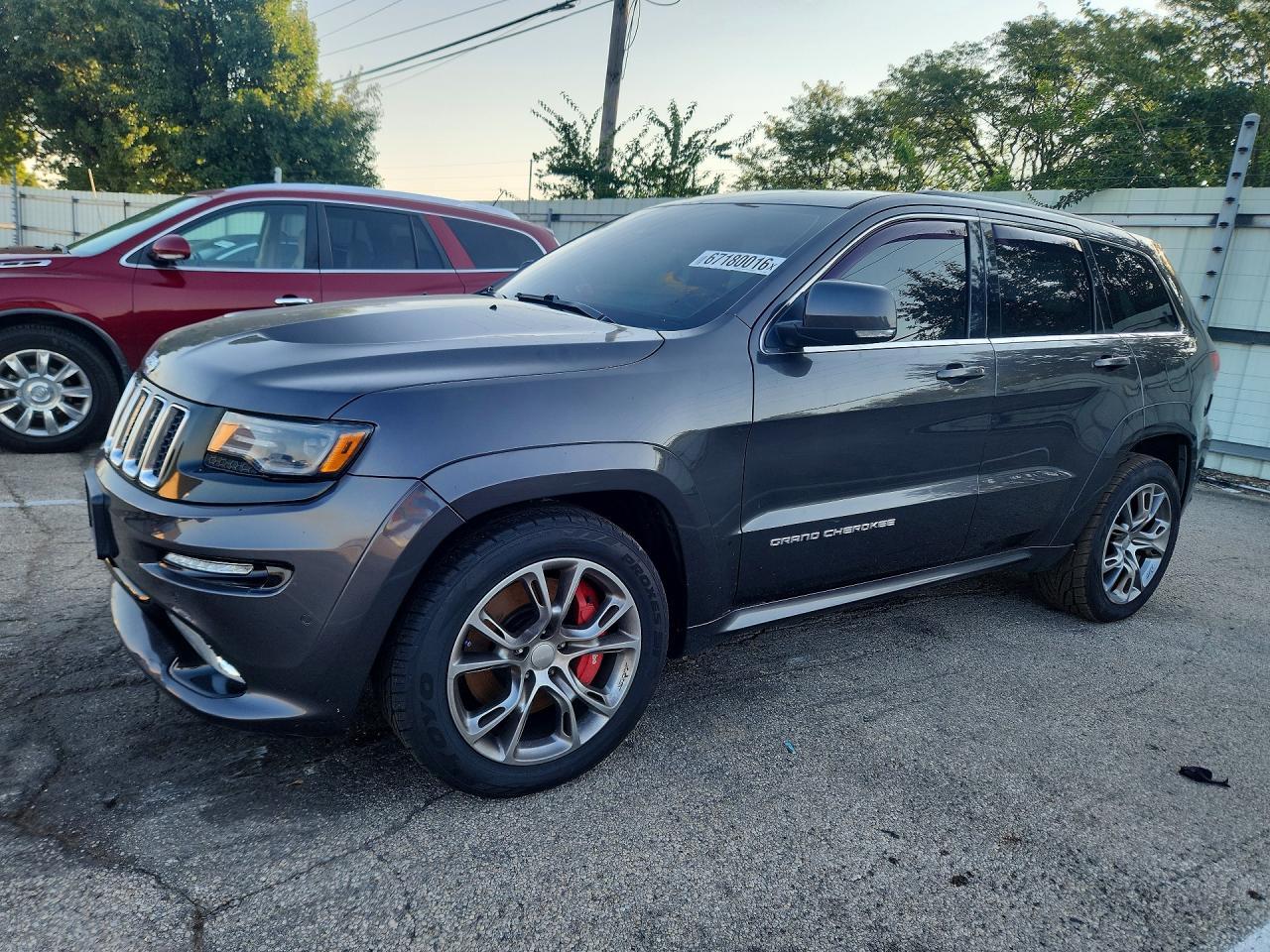 2015 Jeep Grand Cherokee Srt-8 - zdjęcie główne