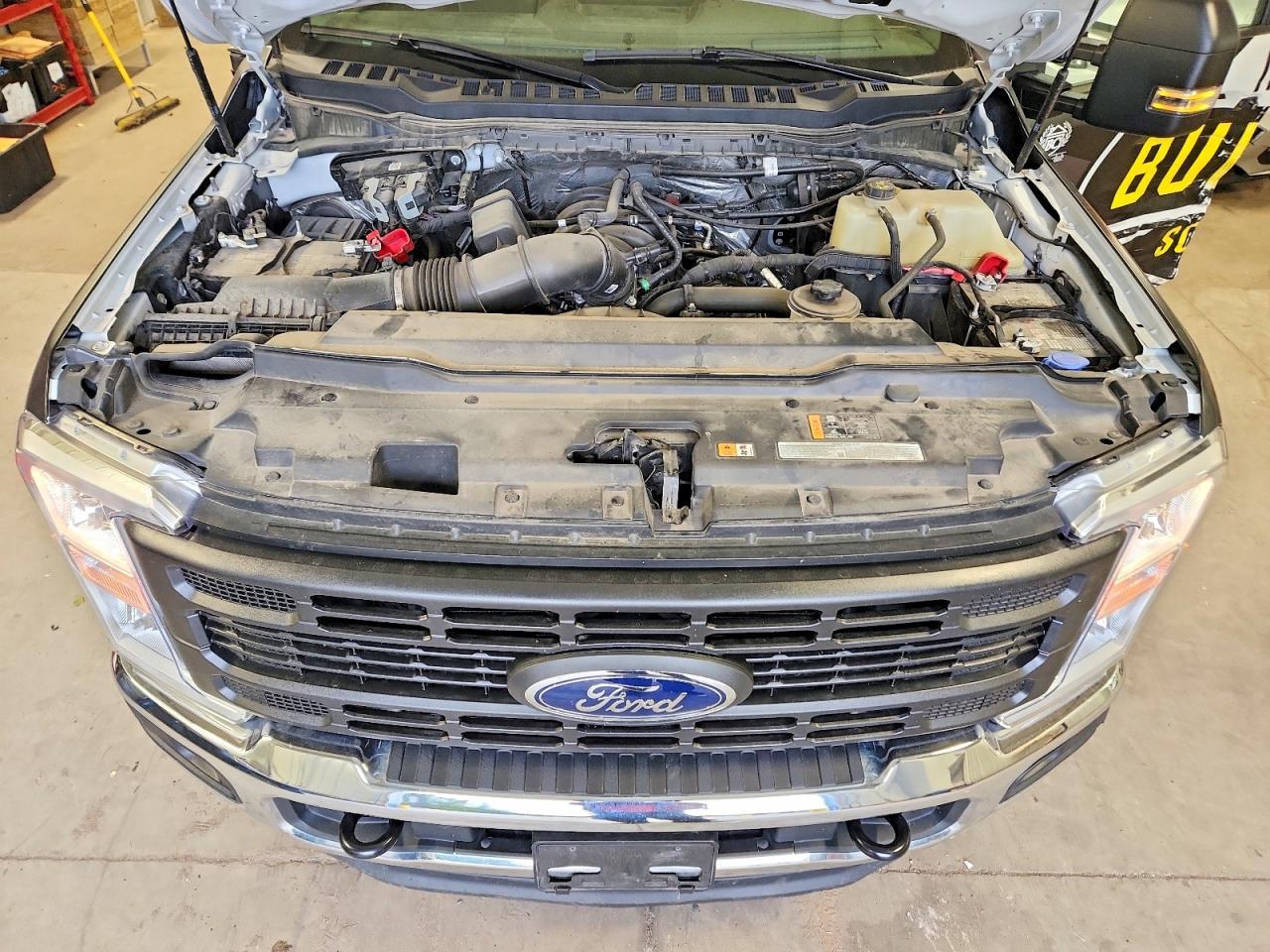 2024 Ford F250 Super Duty - zdjęcie 11