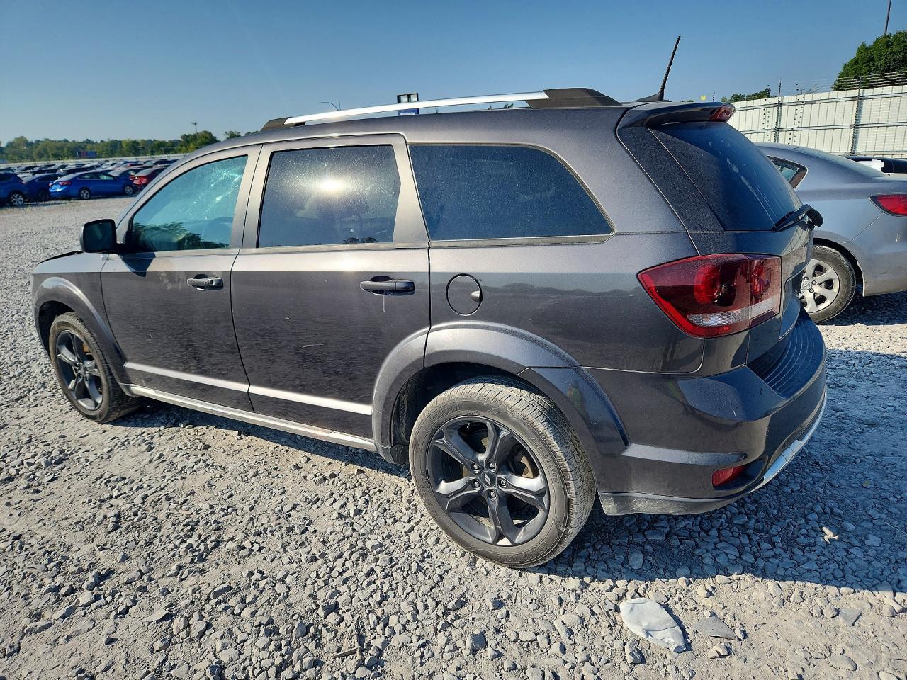 2020 Dodge Journey Crossroad - zdjęcie 2