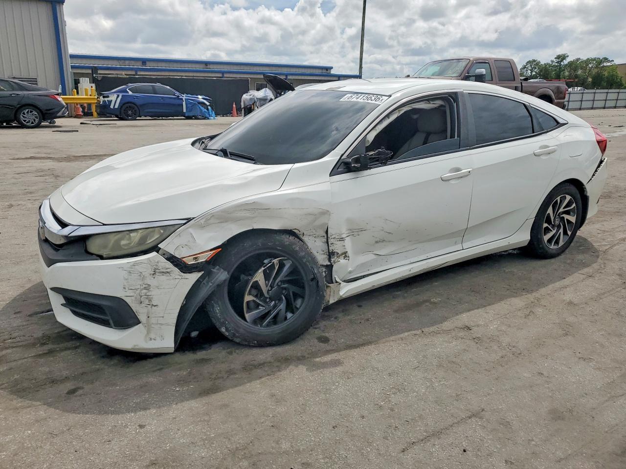 2016 Honda Civic Lx - zdjęcie główne