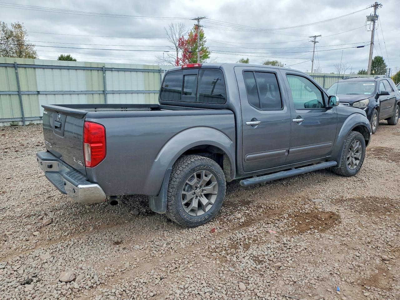 2019 Nissan Frontier Sl - zdjęcie 3