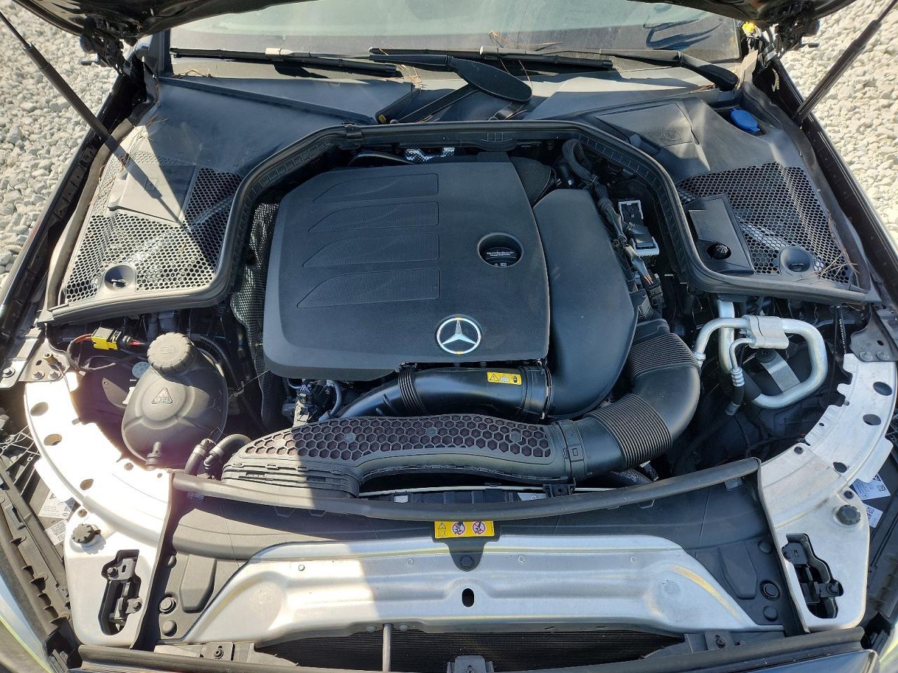 2020 Mercedes-Benz C 300 - zdjęcie 11