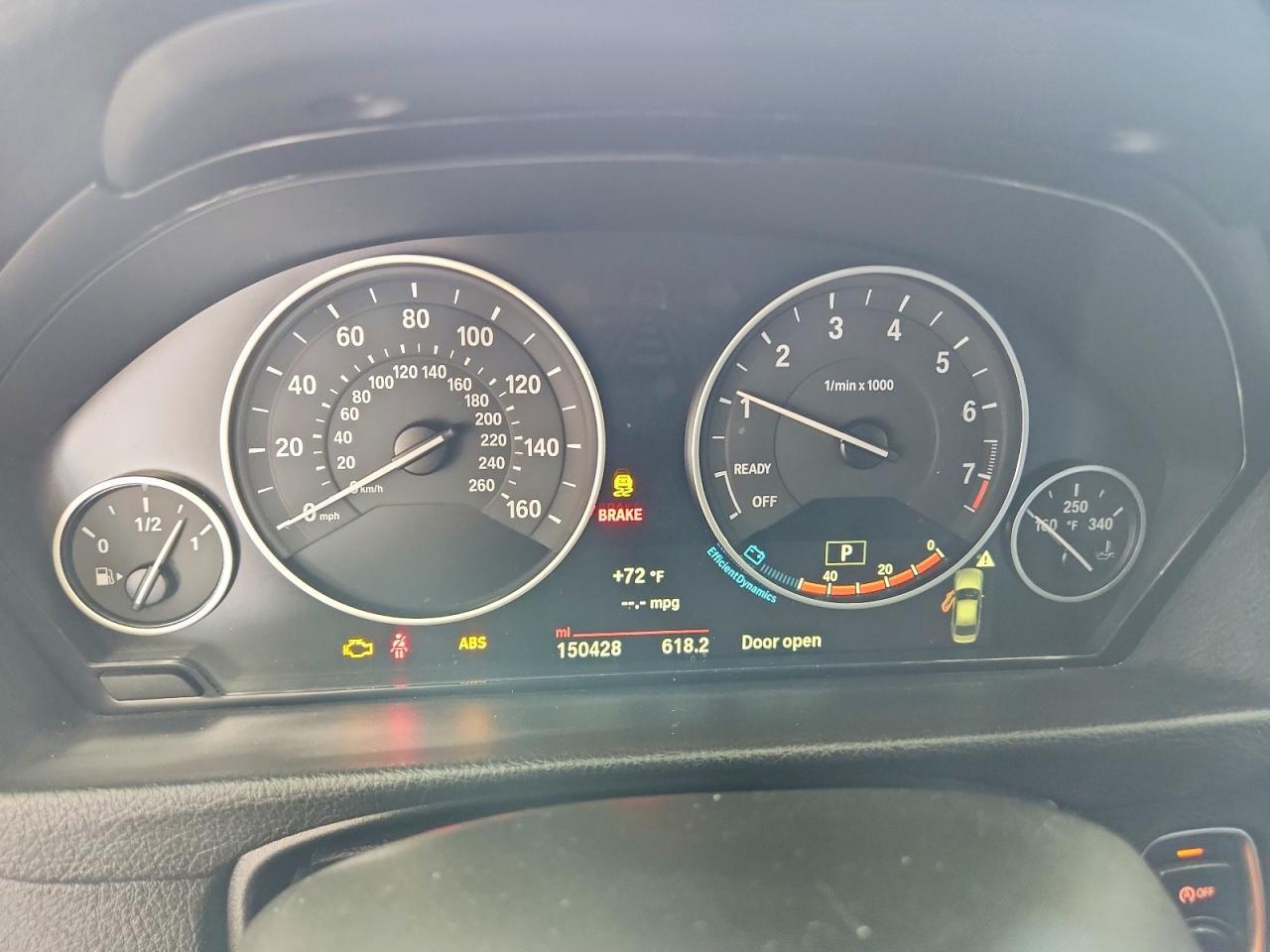 2015 BMW 320 I xDrive - zdjęcie 9