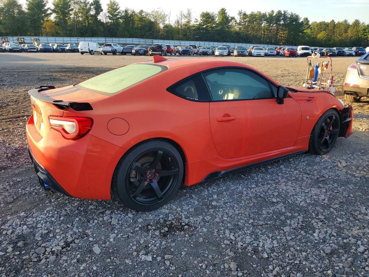 2017 Toyota 86 860 Special Edition - zdjęcie 3