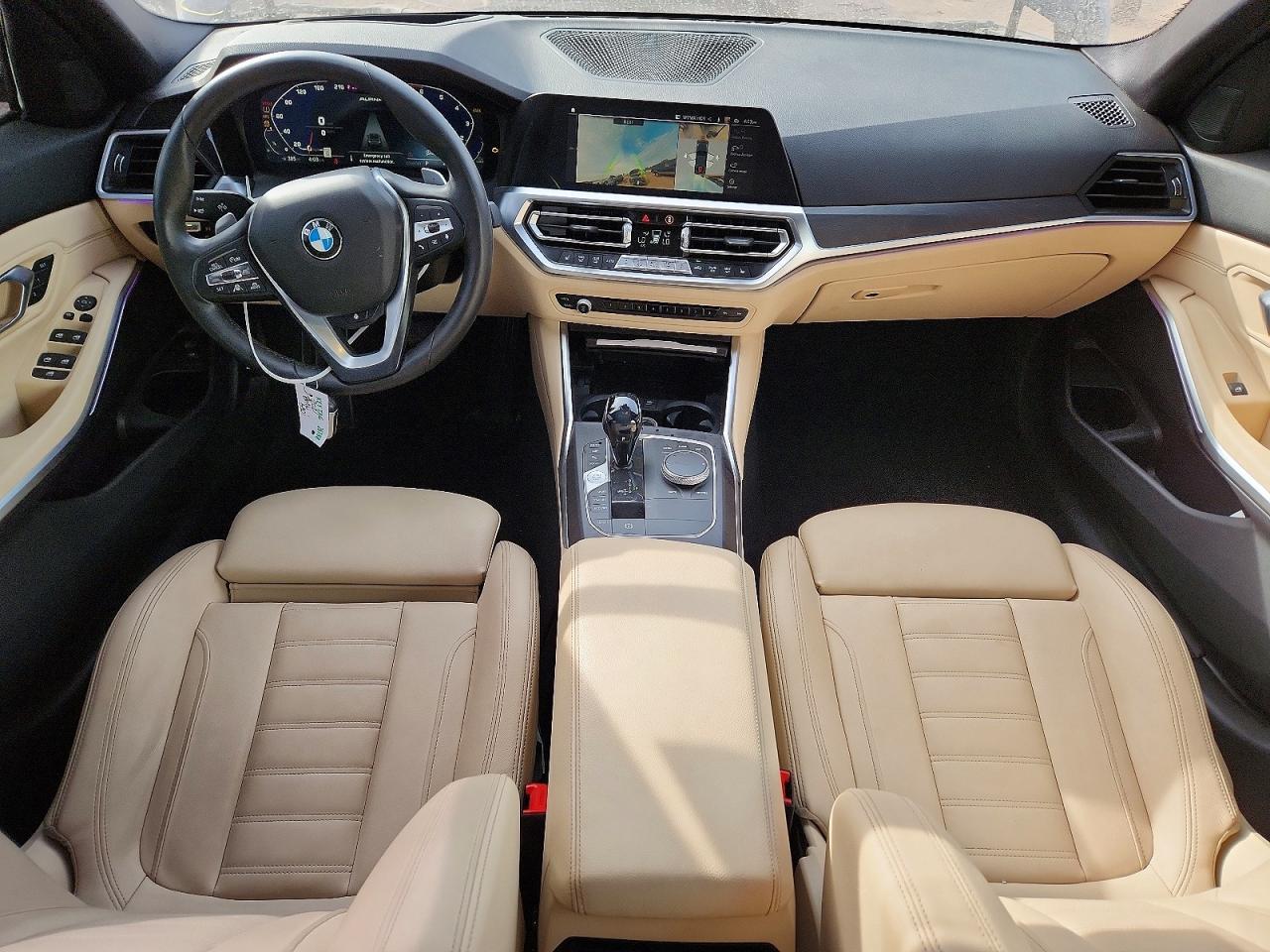 2021 BMW Seria 3 330i - zdjęcie 8