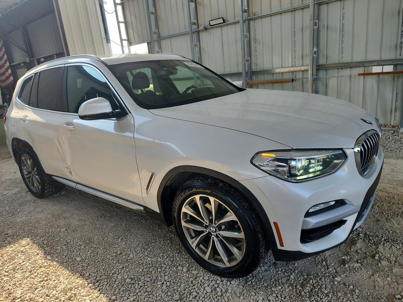BMW X3 - zdjęcie 4