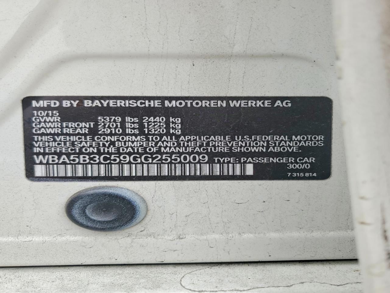 2016 BMW Seria 5 535i - zdjęcie 12