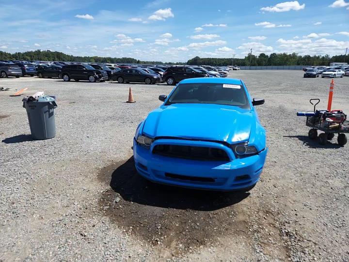 2014 Ford Mustang - zdjęcie 13
