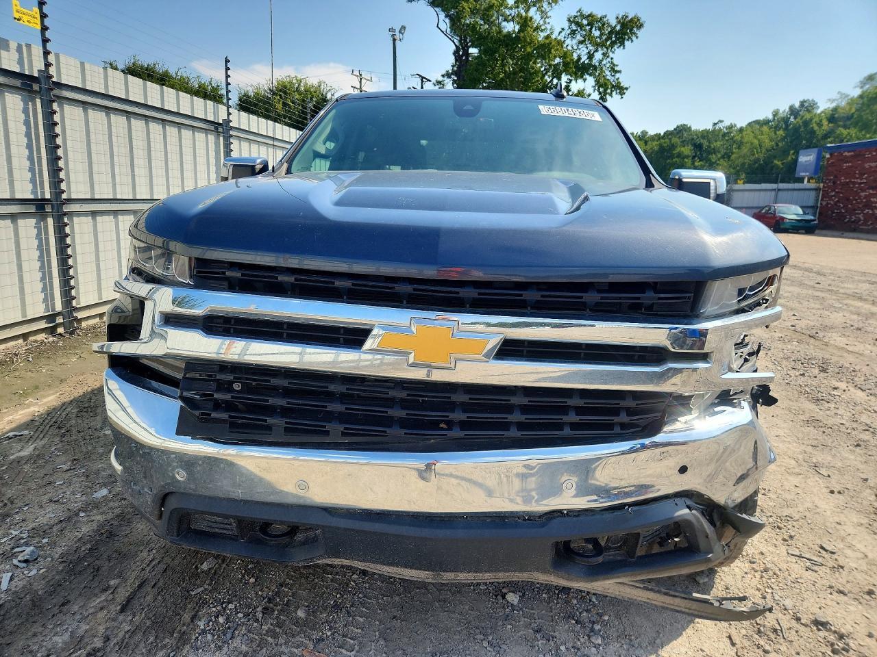 2020 Chevrolet Silverado K1500 Lt - zdjęcie 5