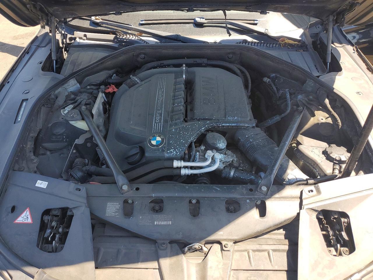 2013 BMW 740 I - zdjęcie 11