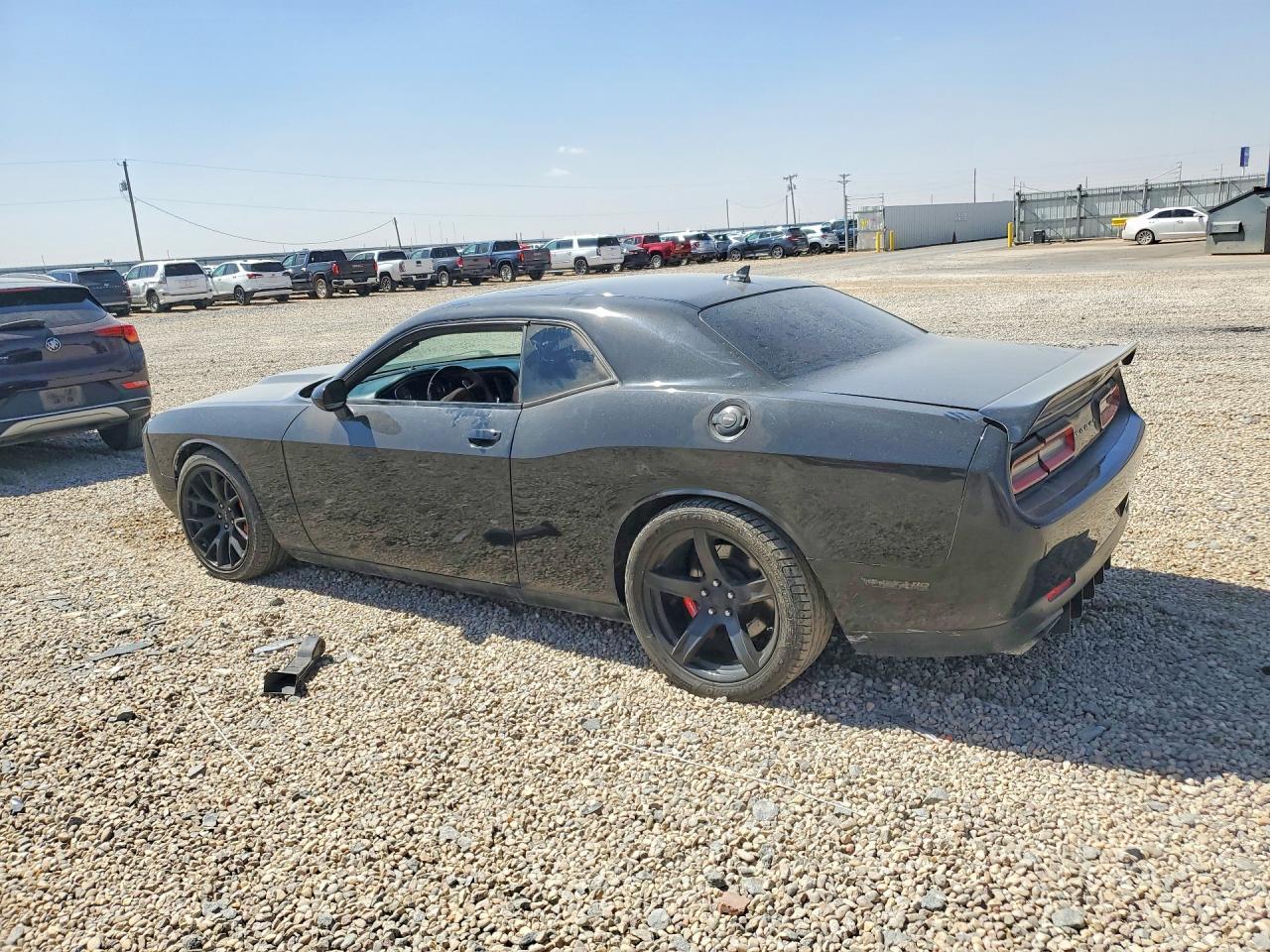 2016 Dodge Challenger Srt Hellcat - zdjęcie 2